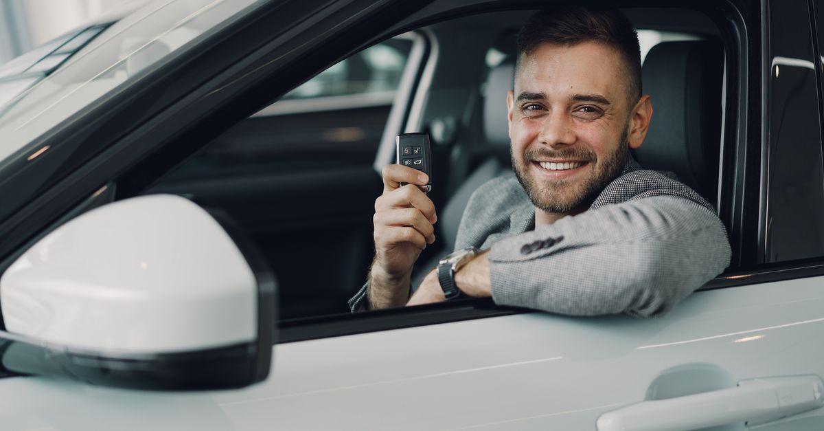 BMW car key fob — West Broadway Locksmith