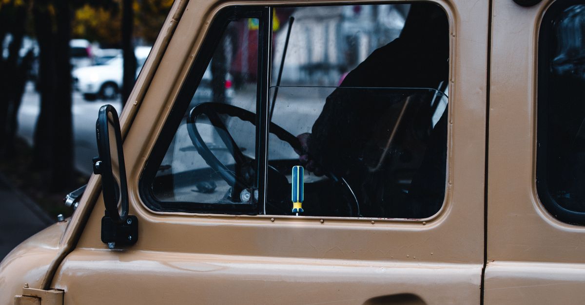 Vehicle Lockout Service — West Broadway Locksmith