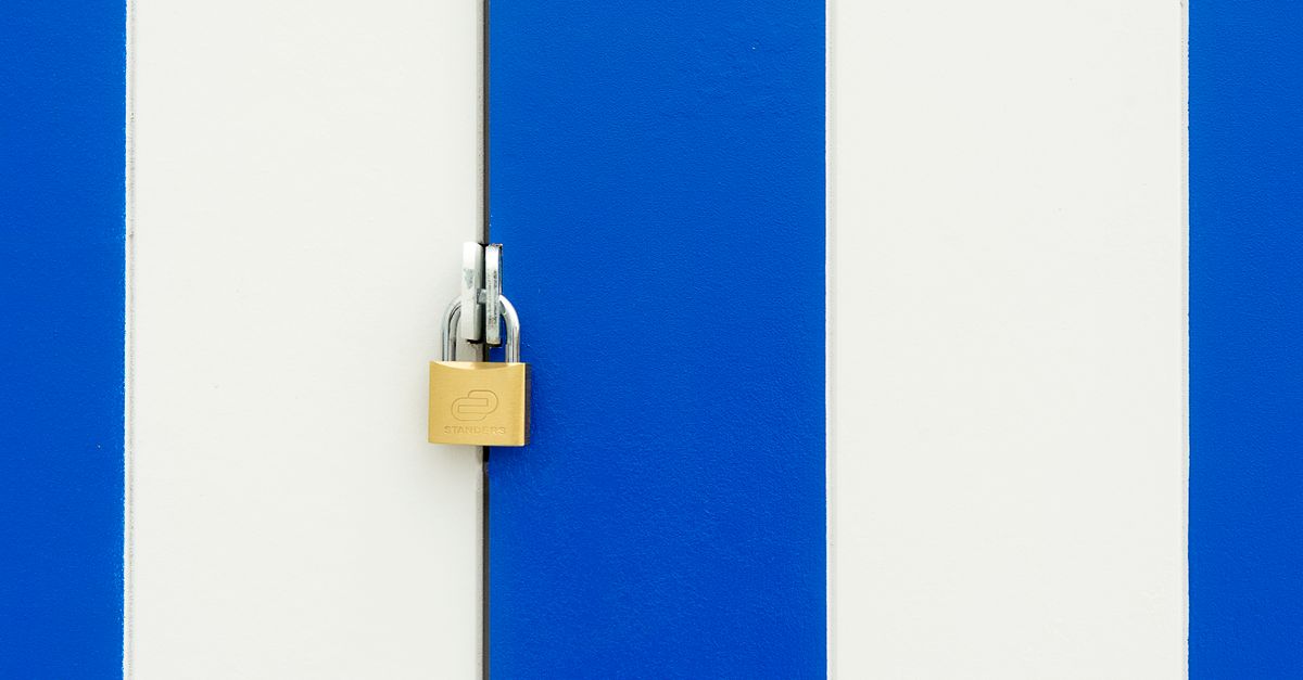 24-Hour Lockout Service — West Broadway Locksmith