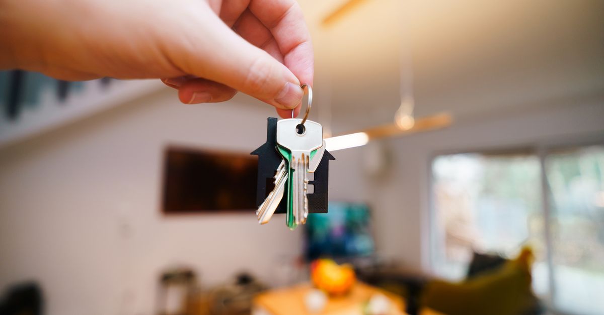 locksmith tools keys — West Broadway Locksmith