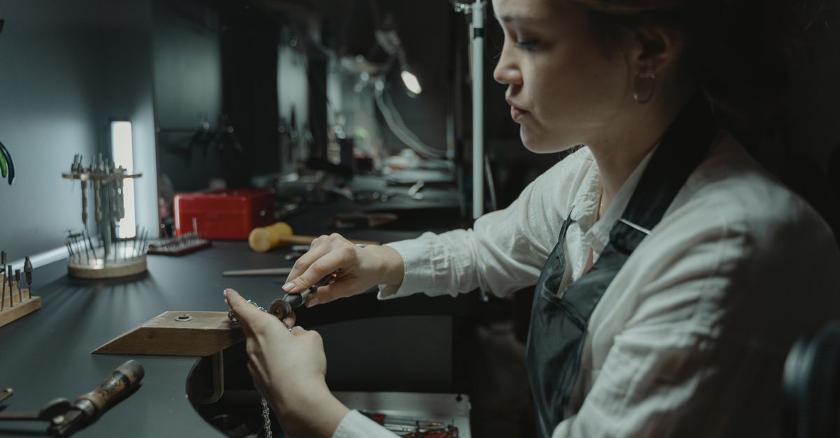 key maker professional — West Broadway Locksmith