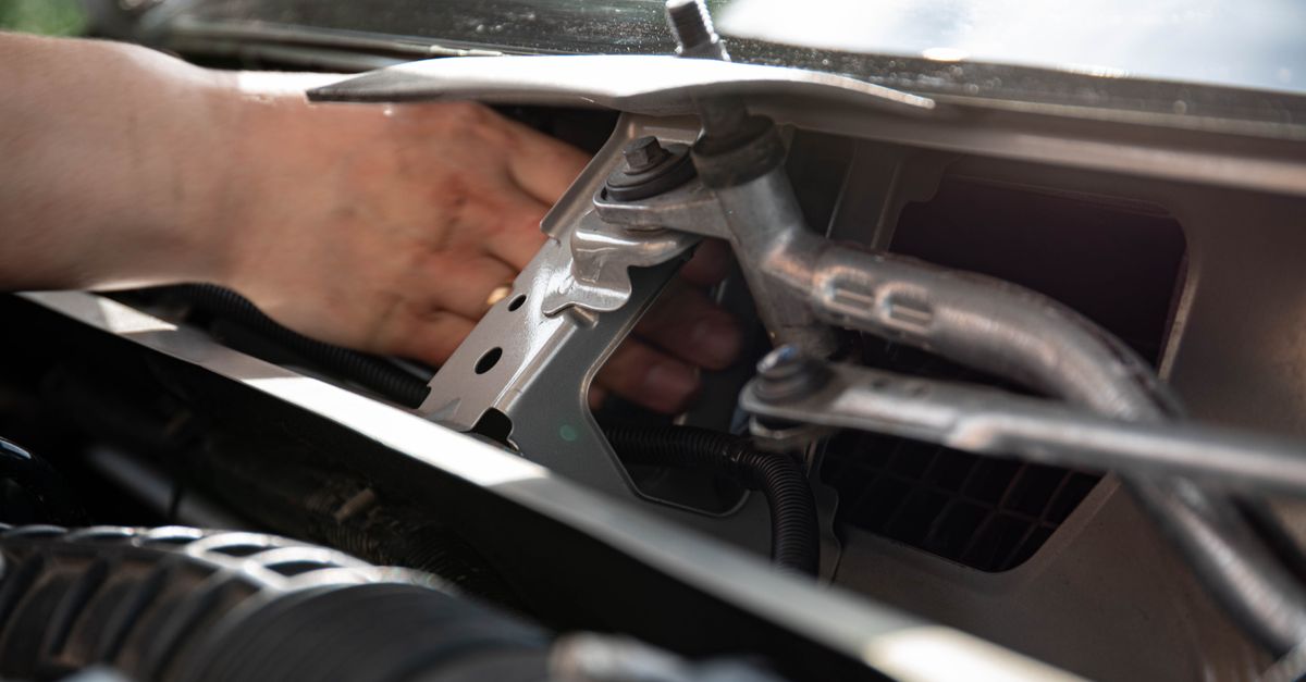 How Our Vehicle Lockout Service Actually Works — No Guesswork, No Damage — West Broadway Locksmith