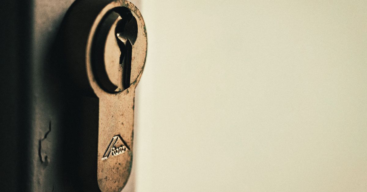 25 Apartment and Residential Locksmith Services We Provide Across New York — West Broadway Locksmith